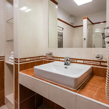 Lázeňský A Wellness Nivamare Hotel 4*