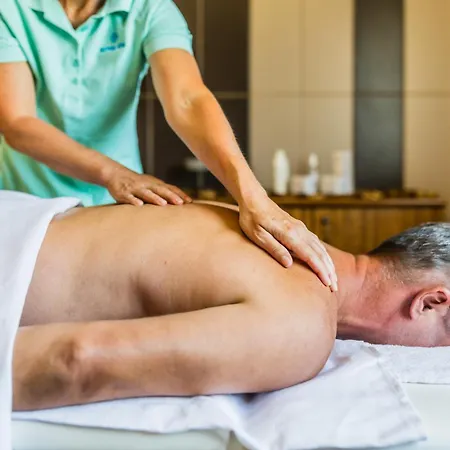 Lazensky A Wellness Nivamare 4*