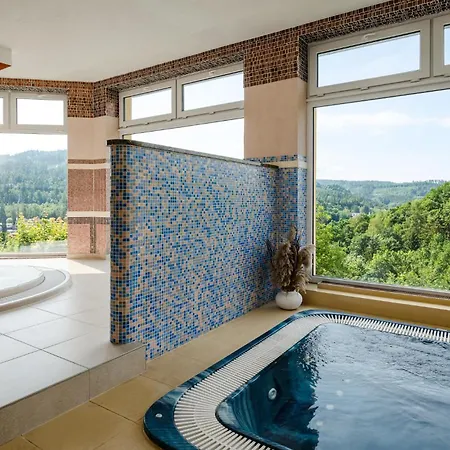 Lázeňský A Wellness Nivamare 4* Luhačovice